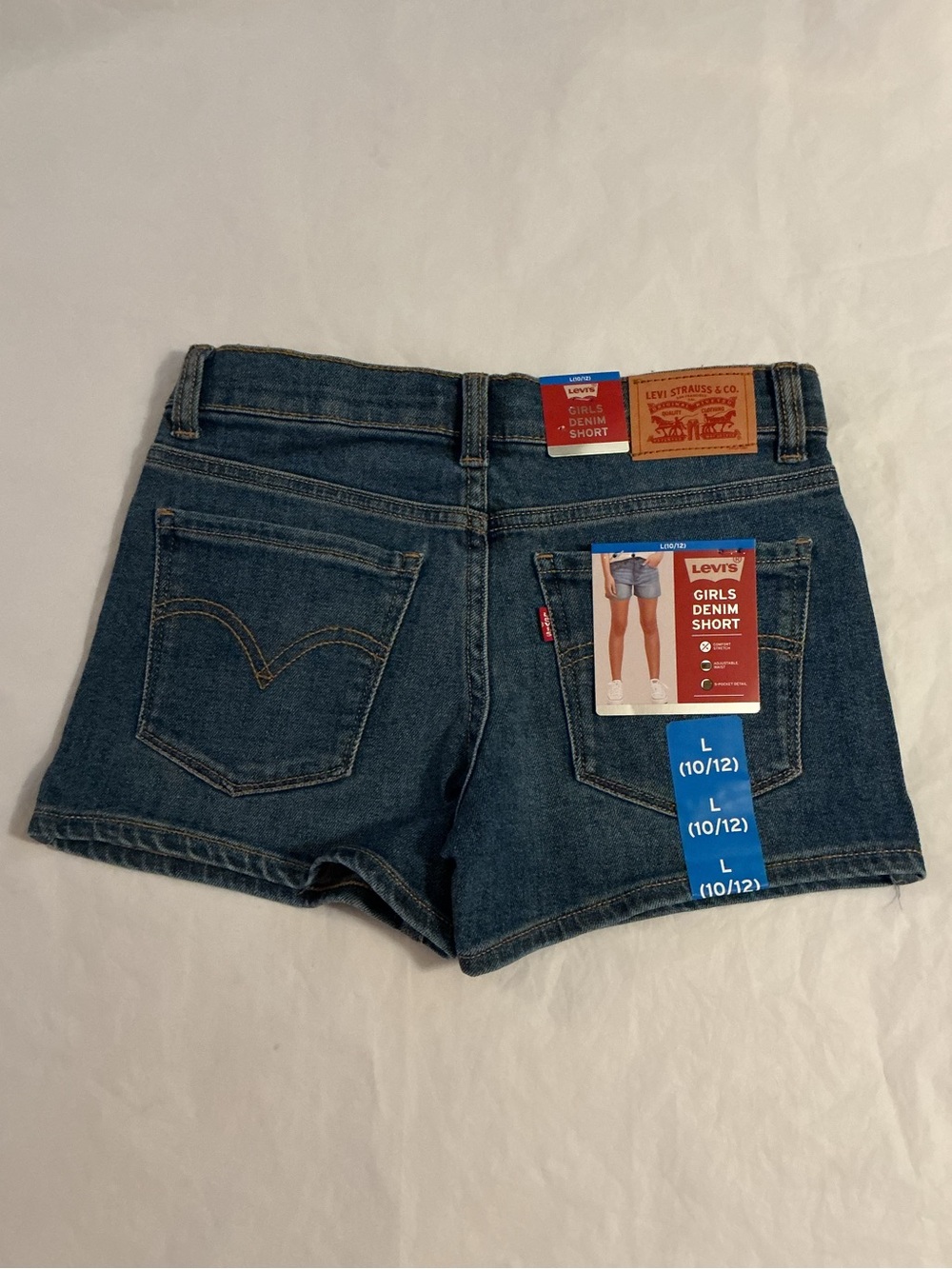 NWT Levi’s Girlfriend denim Jean shorts youth girl’s lg 10/12
